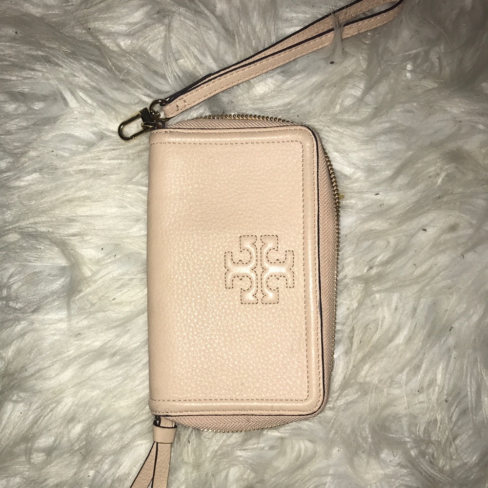 Tory Burch Wristlet Like New